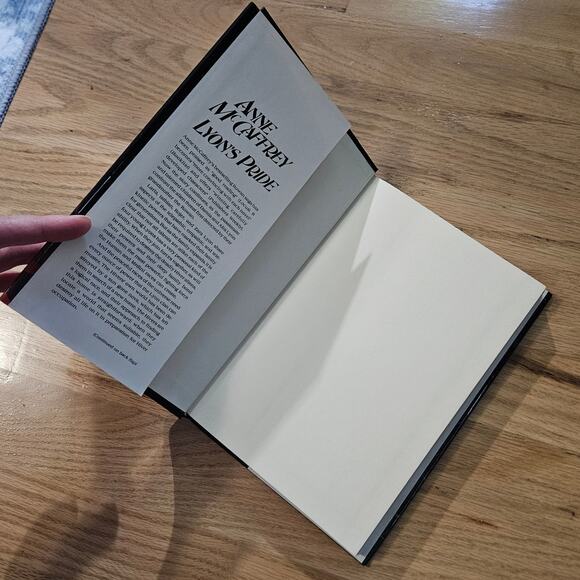 Lyon's Pride by Anne McCaffrey ~ 1st Edition 1994 ~ Hardcover ~ Near Fine - Picture 11 of 11